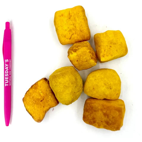Tuesday's Natural Dog Company, Turmeric Yak Cheese Puffs, Dog Treat, 4-oz Bag