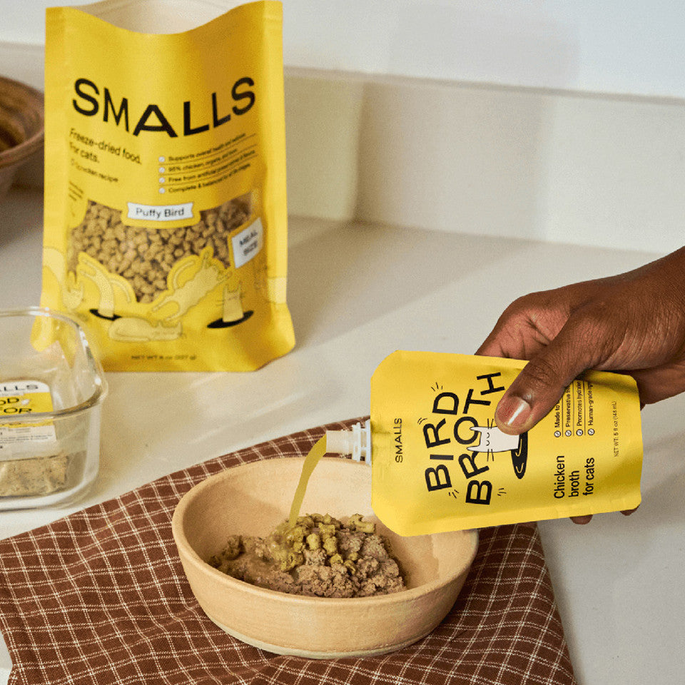 Smalls Bird Broth - Chicken Recipe, Topper for Cats, 5-oz Pouch