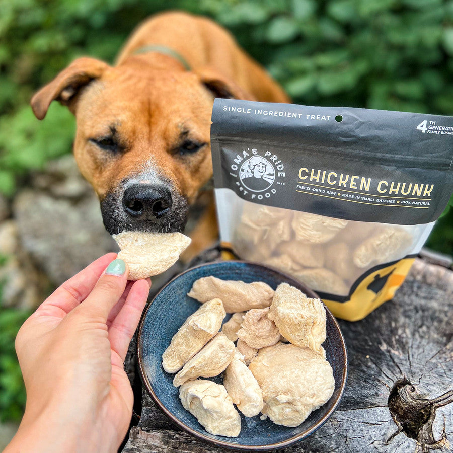 Oma's Pride Chicken Breast Chunks, Dog & Cat Treats, 4-oz Bag