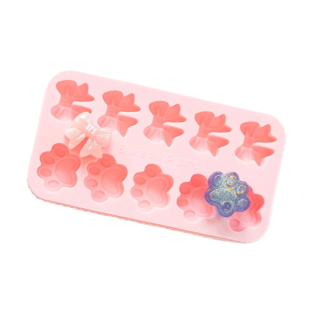 EmeryPets Bow + Paw Treat Mold