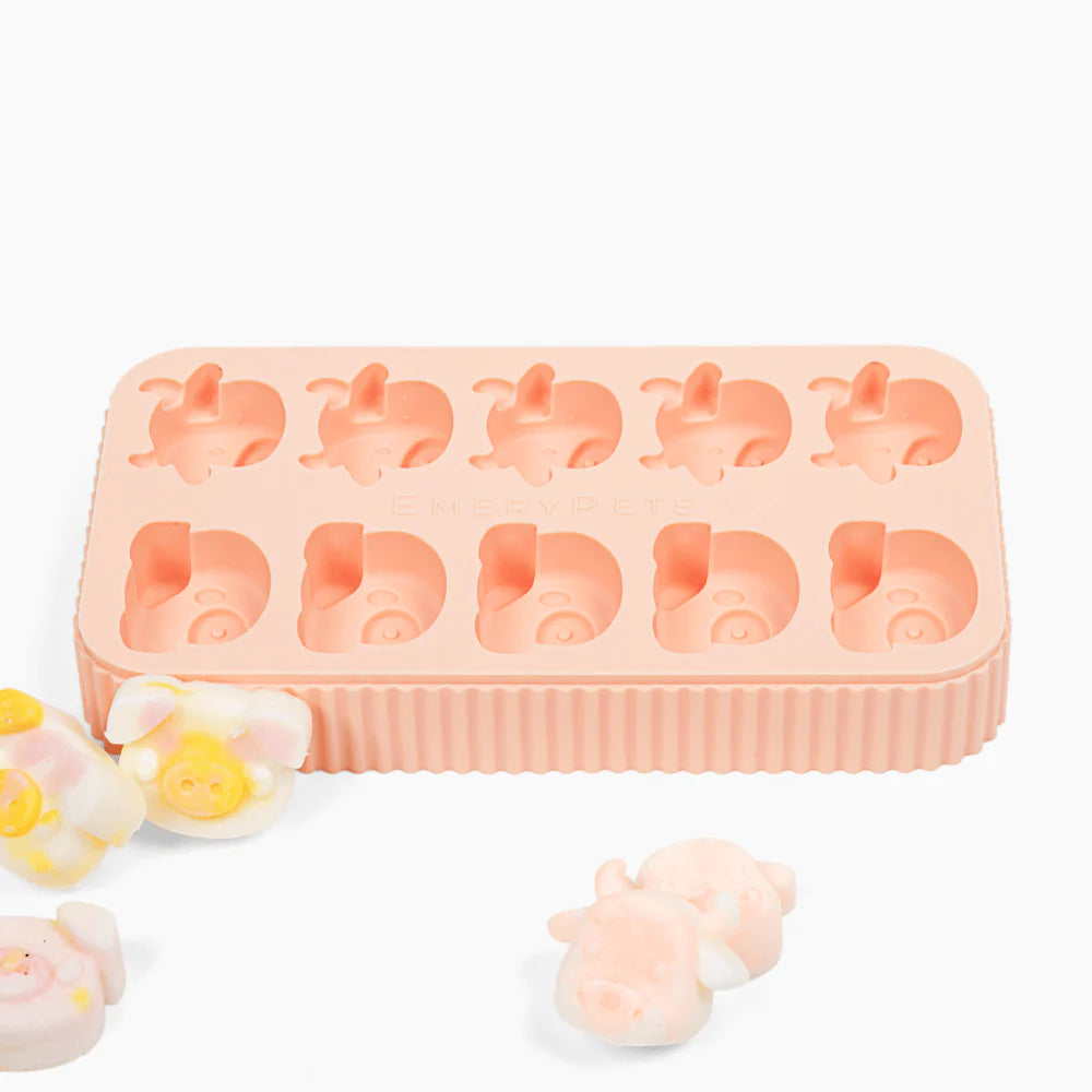 EmeryPets Pig + Cow Treat Mold