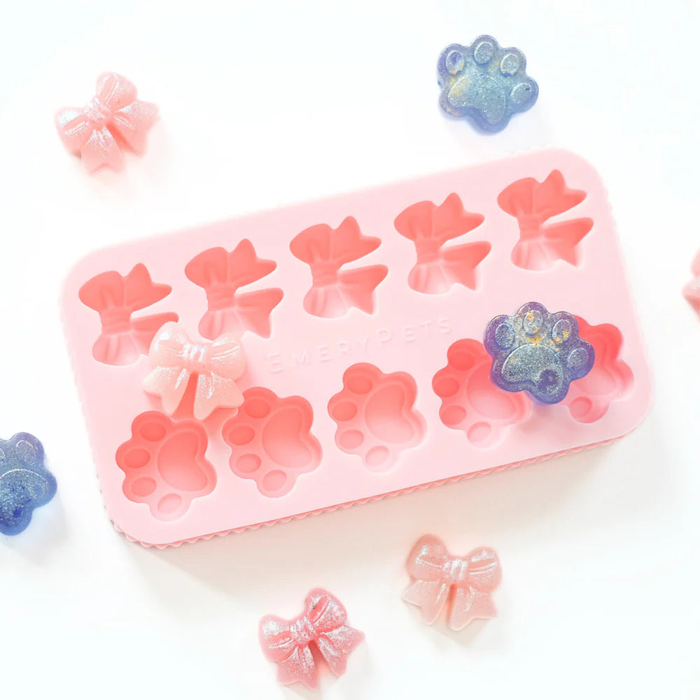EmeryPets Bow + Paw Treat Mold